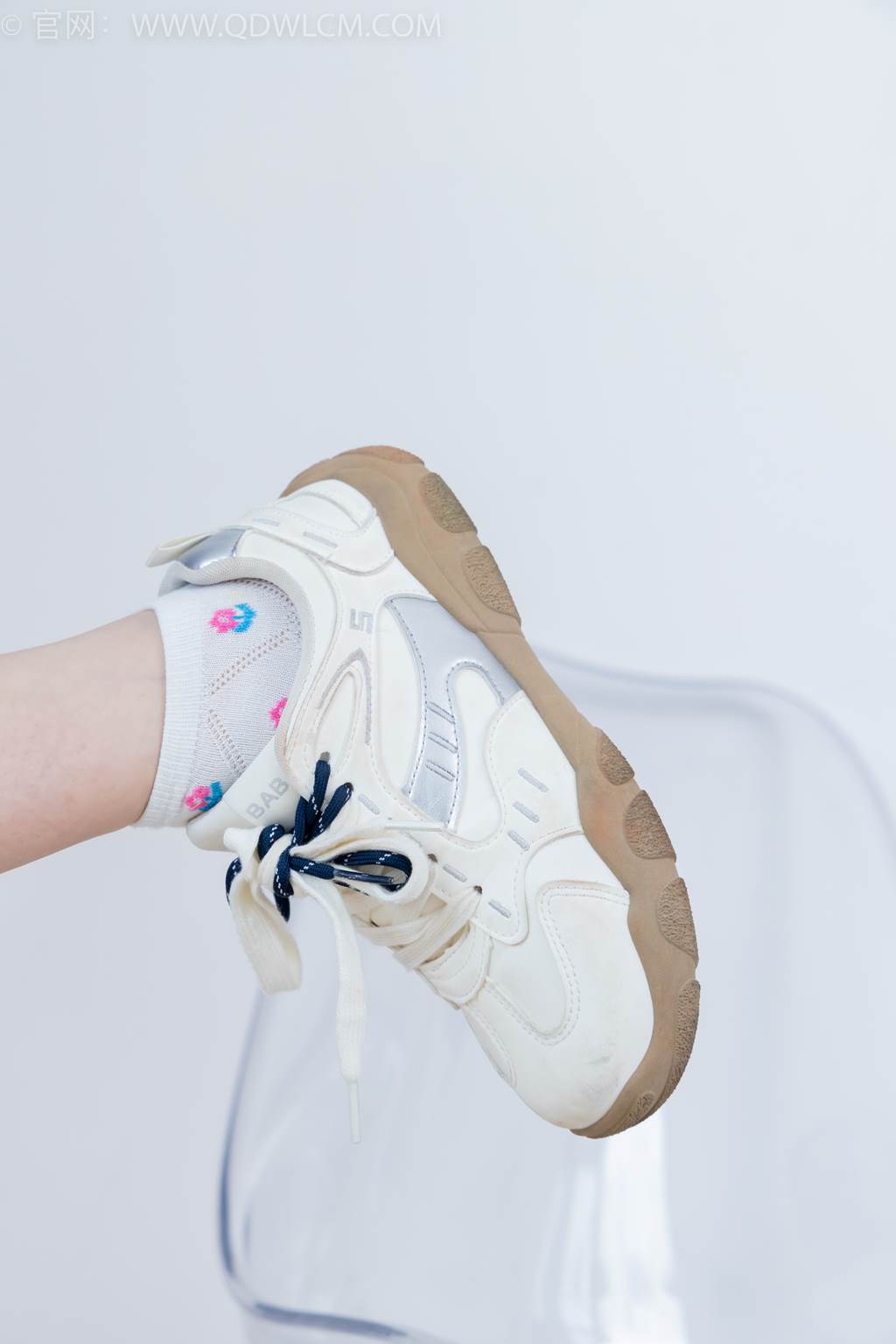 图片[86]-物恋传媒 NO.2470 芙芙-运动鞋、白棉袜、裸足[110P] – 速更版-美库