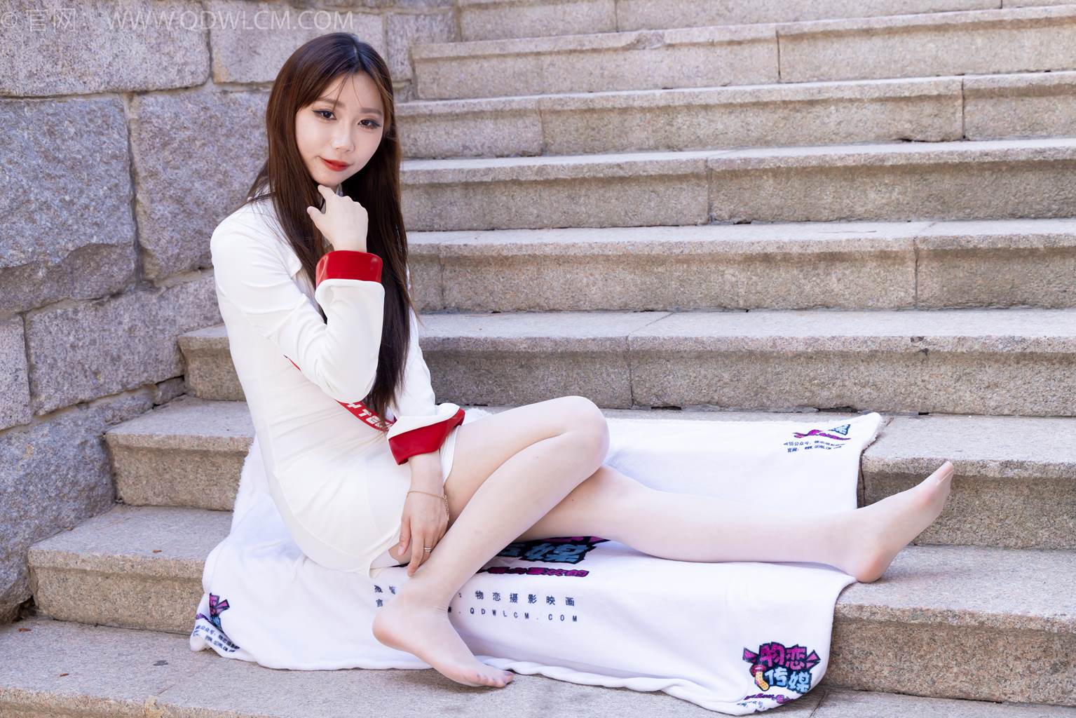 图片[84]-物恋传媒 NO.2471 泡泡-高跟鞋、油亮薄白丝[92P] – 速更版-美库