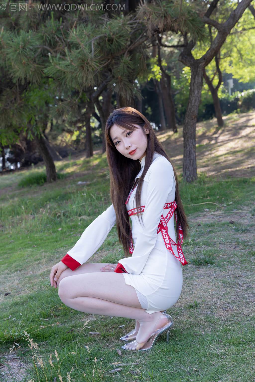 图片[86]-物恋传媒 NO.2471 泡泡-高跟鞋、油亮薄白丝[92P] – 速更版-美库