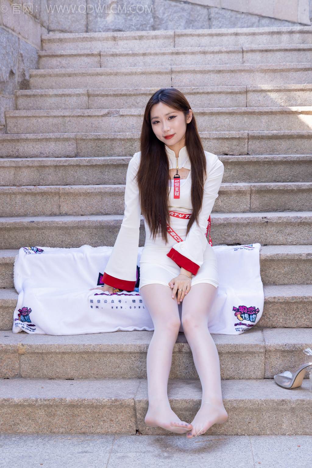 图片[87]-物恋传媒 NO.2471 泡泡-高跟鞋、油亮薄白丝[92P] – 速更版-美库