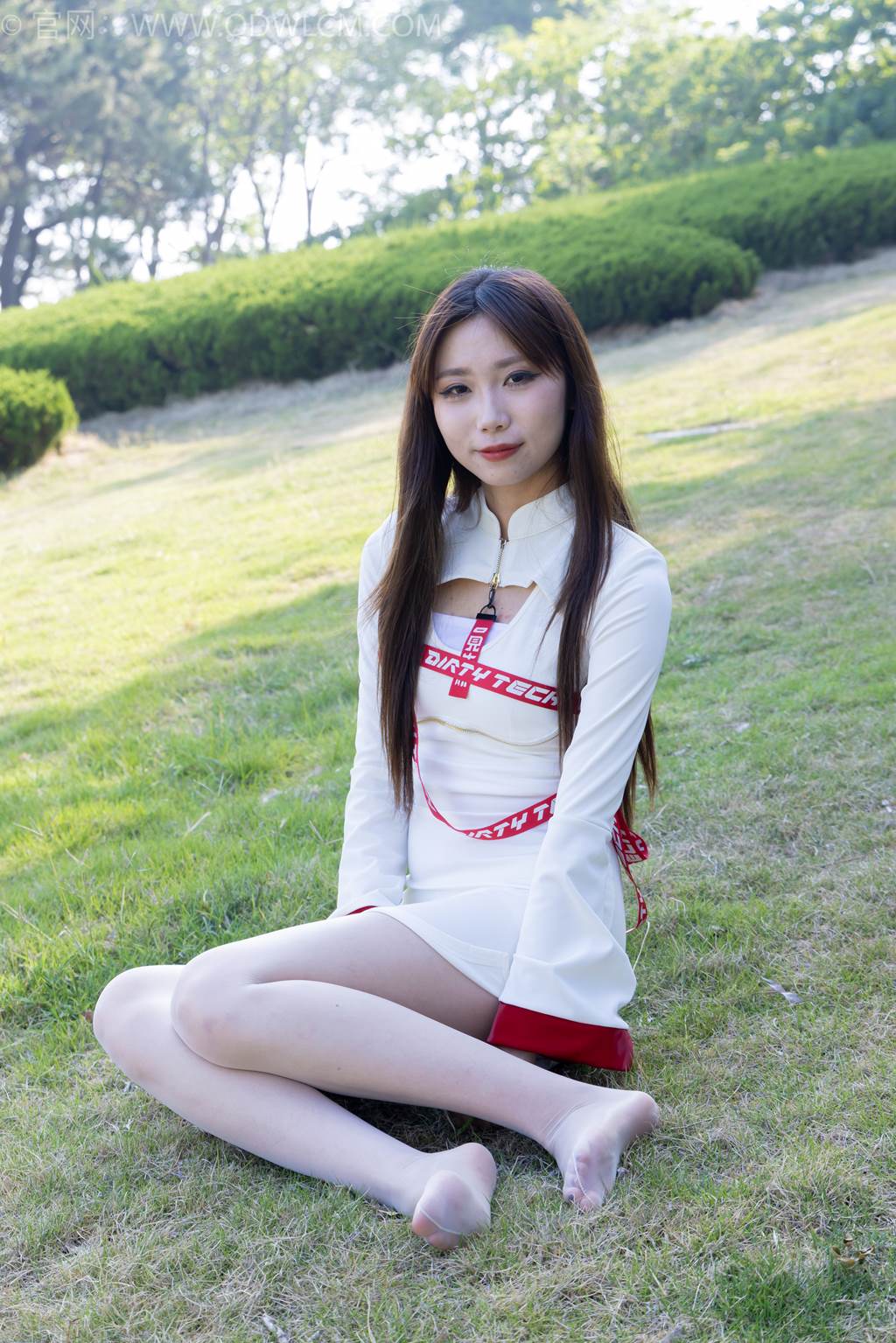 图片[93]-物恋传媒 NO.2471 泡泡-高跟鞋、油亮薄白丝[92P] – 速更版-美库