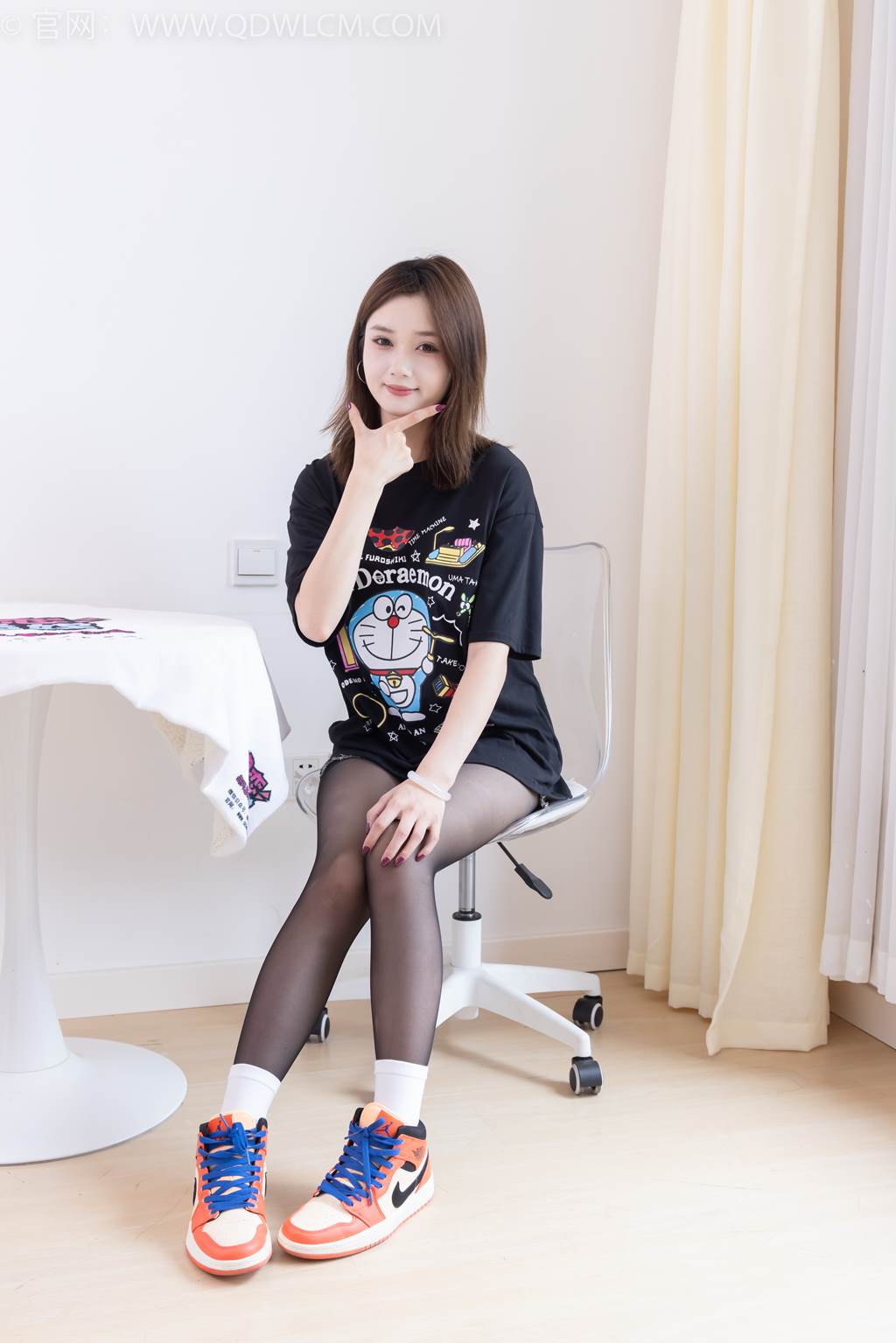 图片[14]-物恋传媒 NO.2473 橙子-板鞋、白棉袜、薄黑丝[135P] – 速更版-美库