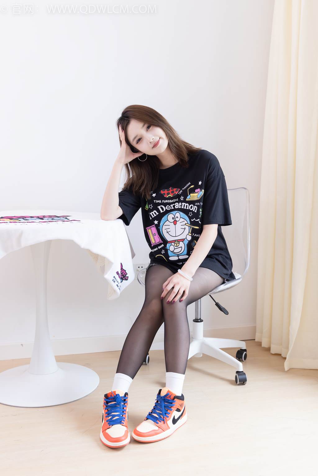 图片[27]-物恋传媒 NO.2473 橙子-板鞋、白棉袜、薄黑丝[135P] – 速更版-美库