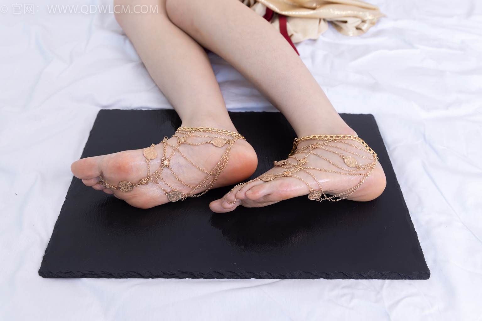 图片[64]-物恋传媒 NO.2472 菜菜-高跟鞋、薄白丝、裸足[198P] – 速更版-美库