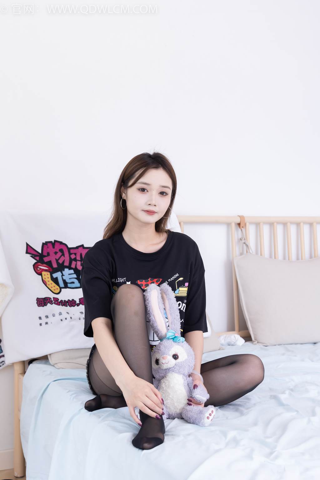 图片[61]-物恋传媒 NO.2473 橙子-板鞋、白棉袜、薄黑丝[135P] – 速更版-美库