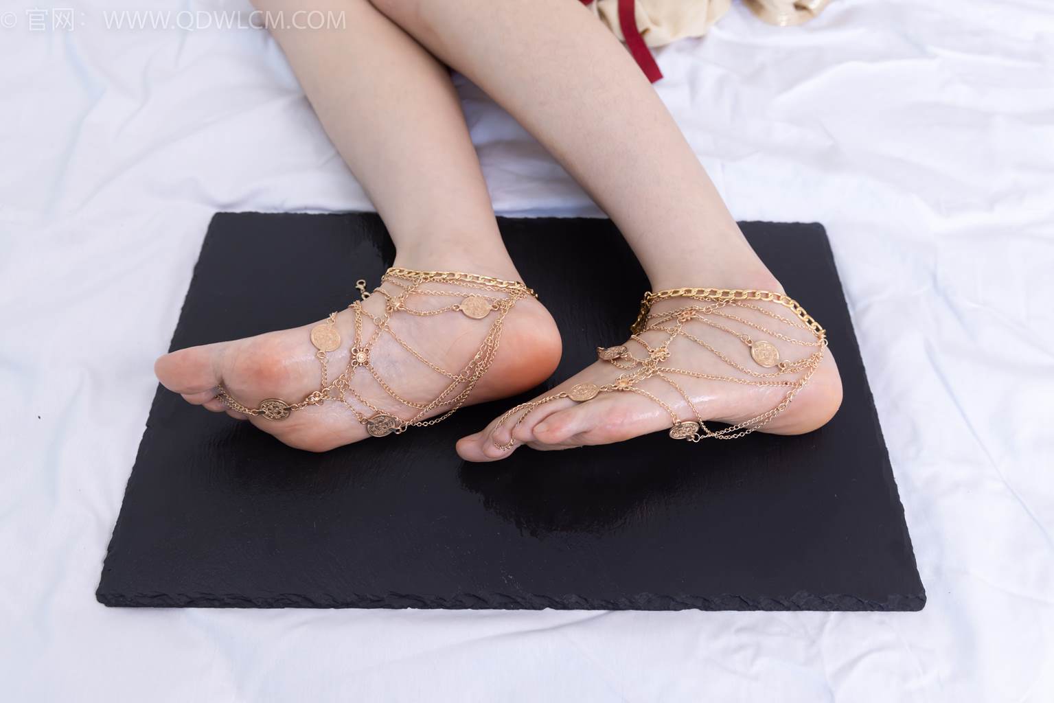 图片[74]-物恋传媒 NO.2472 菜菜-高跟鞋、薄白丝、裸足[198P] – 速更版-美库