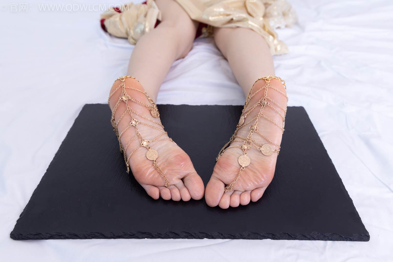 图片[79]-物恋传媒 NO.2472 菜菜-高跟鞋、薄白丝、裸足[198P] – 速更版-美库