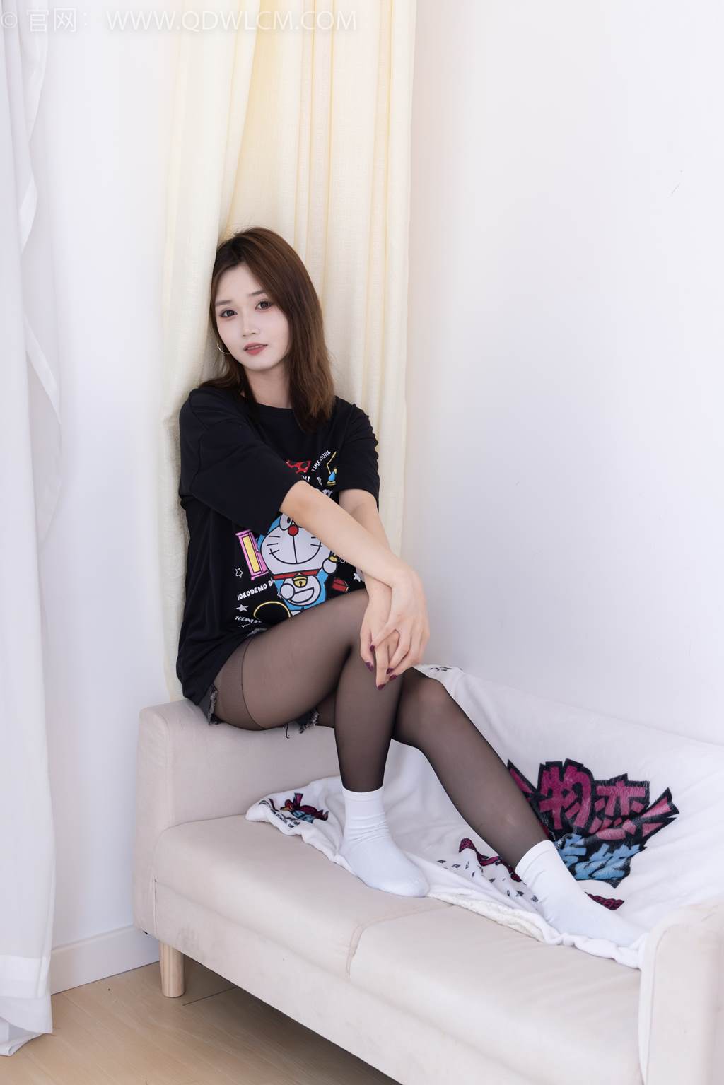 图片[84]-物恋传媒 NO.2473 橙子-板鞋、白棉袜、薄黑丝[135P] – 速更版-美库