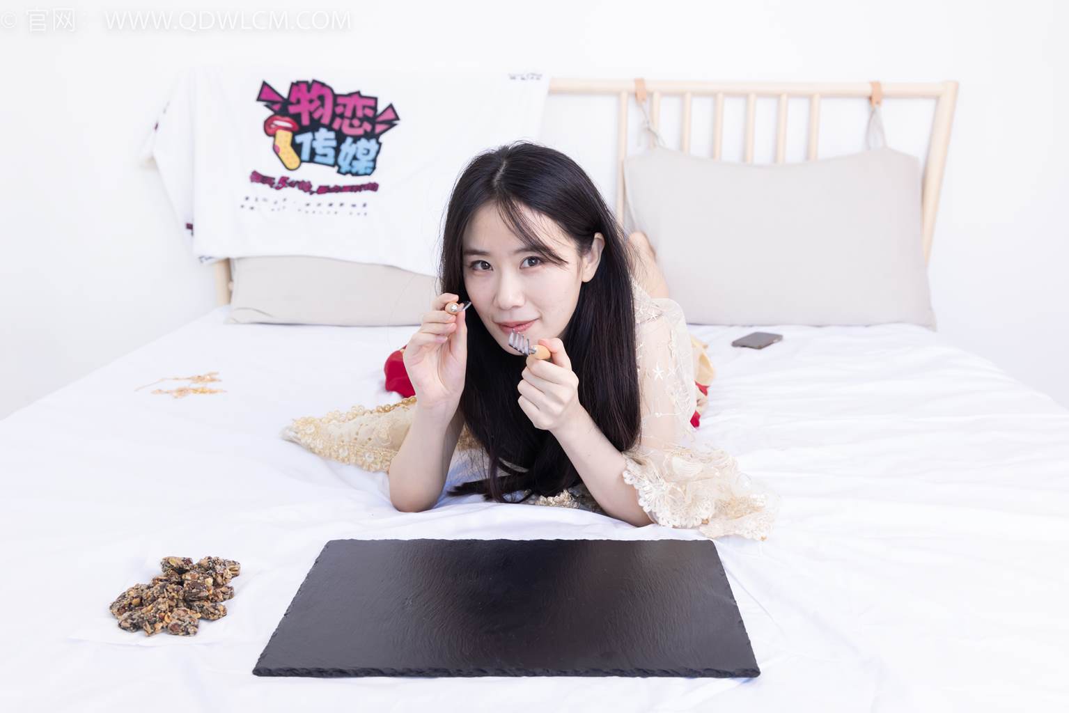 图片[114]-物恋传媒 NO.2472 菜菜-高跟鞋、薄白丝、裸足[198P] – 速更版-美库