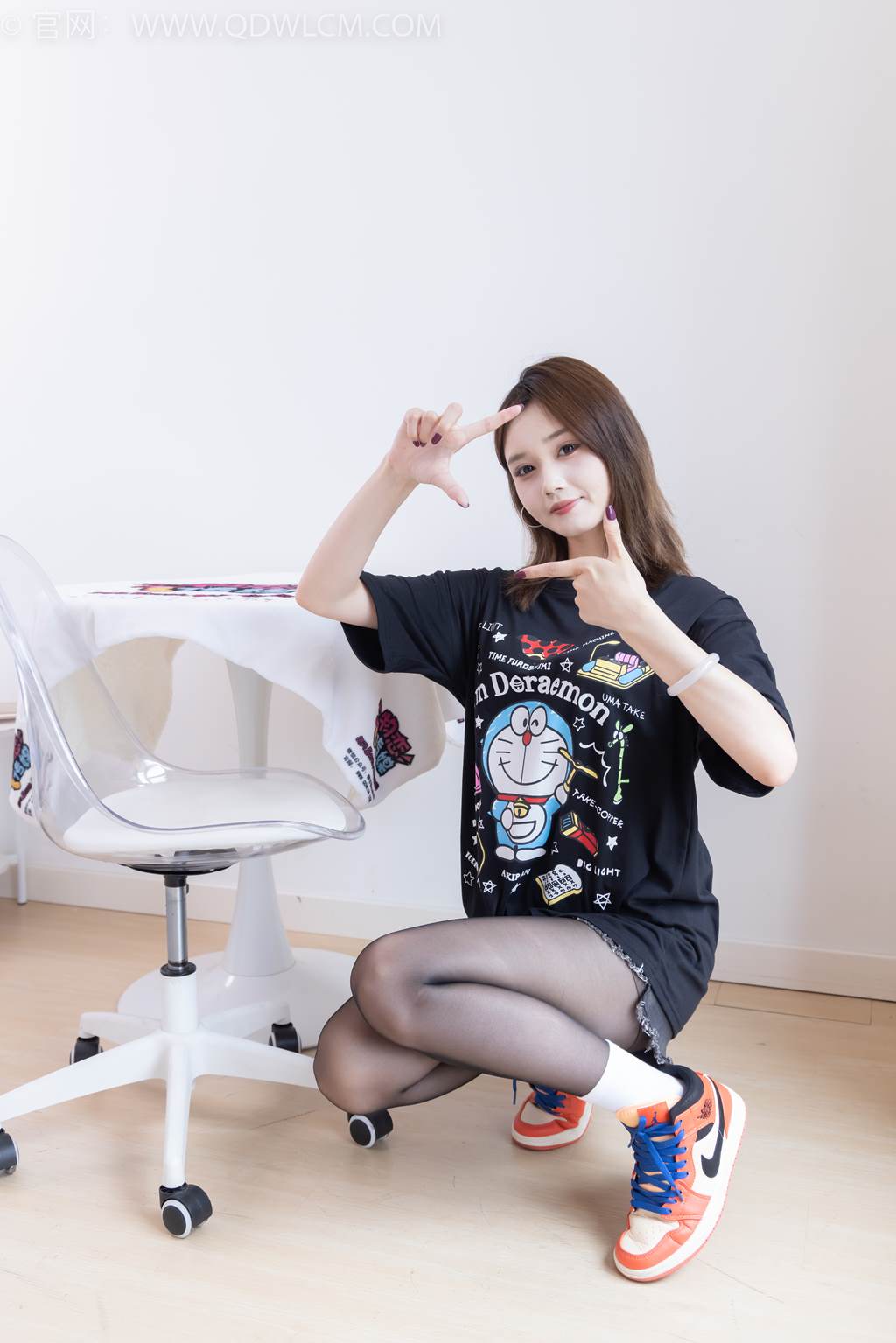 图片[136]-物恋传媒 NO.2473 橙子-板鞋、白棉袜、薄黑丝[135P] – 速更版-美库