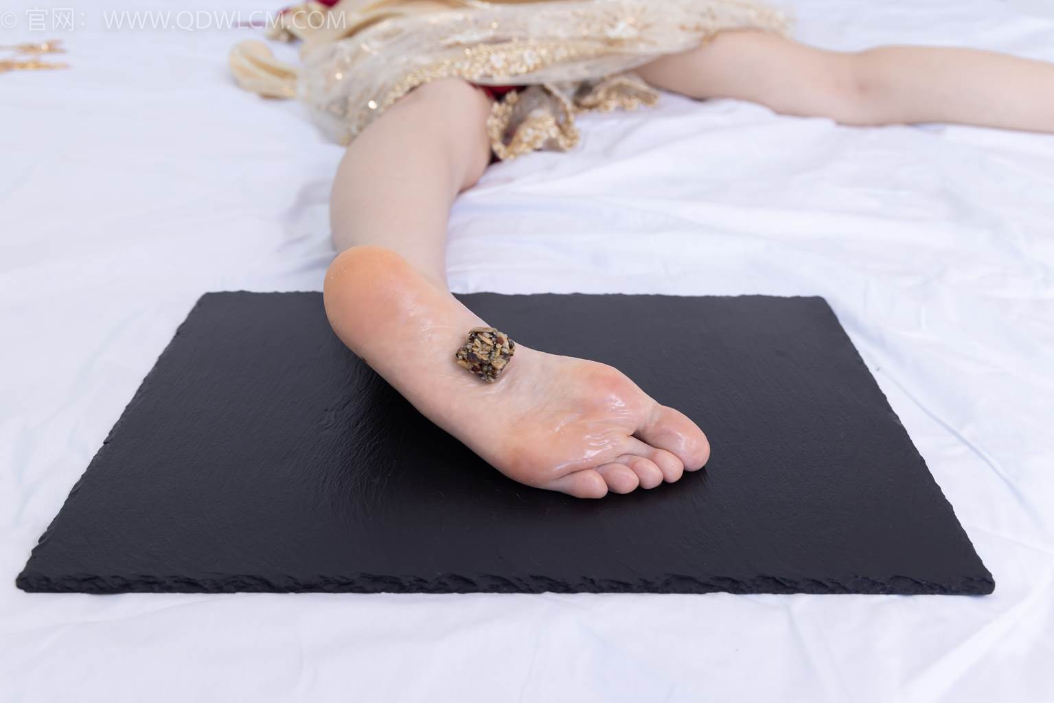 图片[170]-物恋传媒 NO.2472 菜菜-高跟鞋、薄白丝、裸足[198P] – 速更版-美库