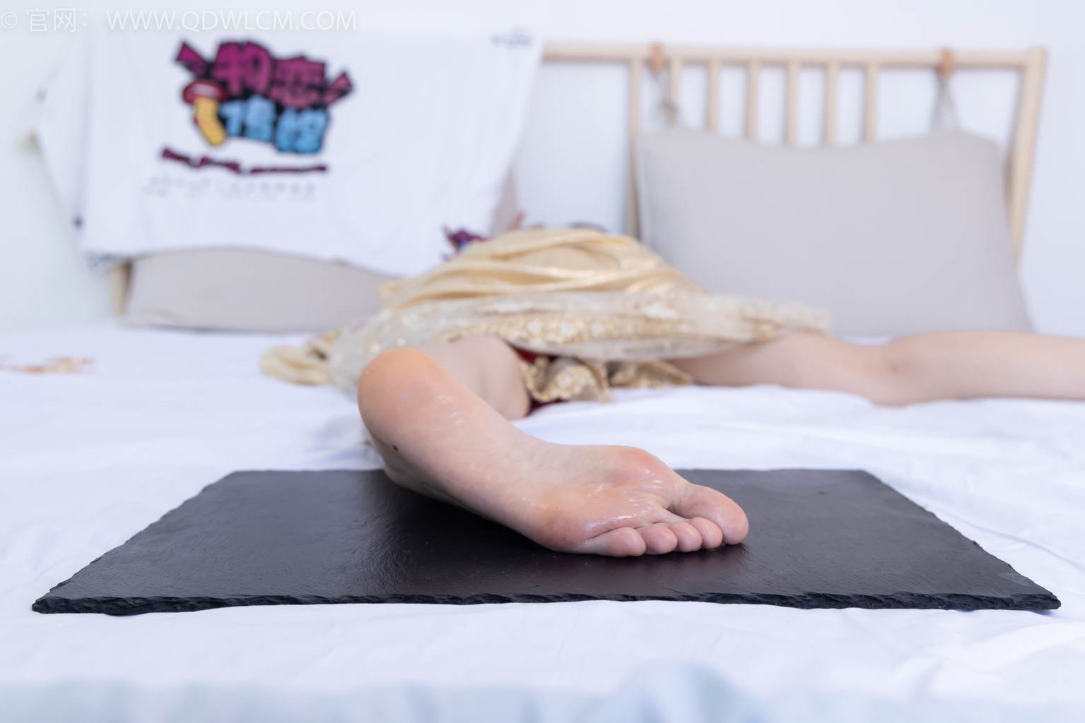 图片[182]-物恋传媒 NO.2472 菜菜-高跟鞋、薄白丝、裸足[198P] – 速更版-美库