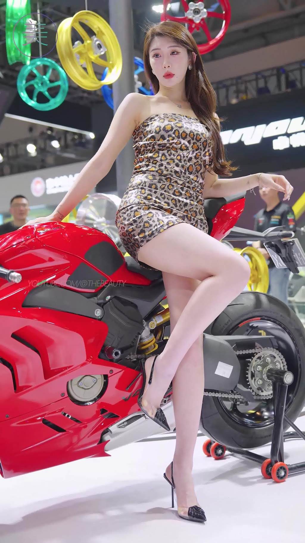 图片[17]-NO.1554 2024 重庆摩博会机车展 Racing Model LOOKBOOK 40[30P] – 速更版-美库