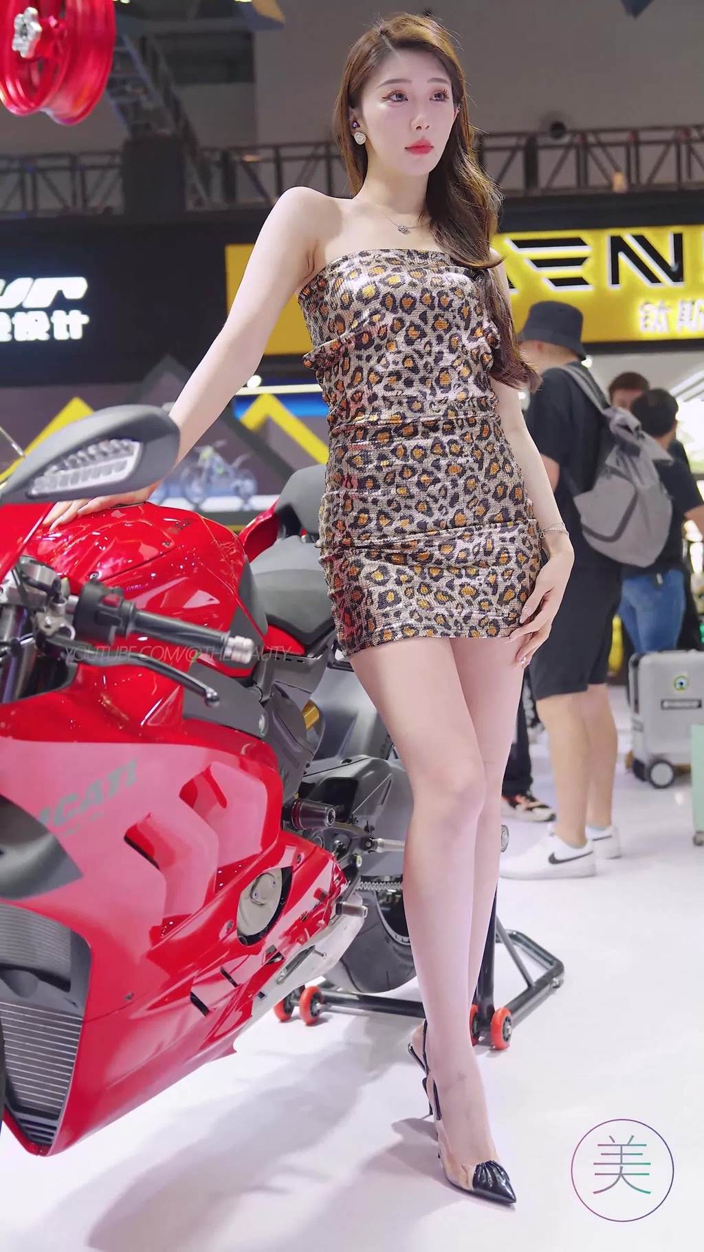 图片[22]-NO.1554 2024 重庆摩博会机车展 Racing Model LOOKBOOK 40[30P] – 速更版-美库