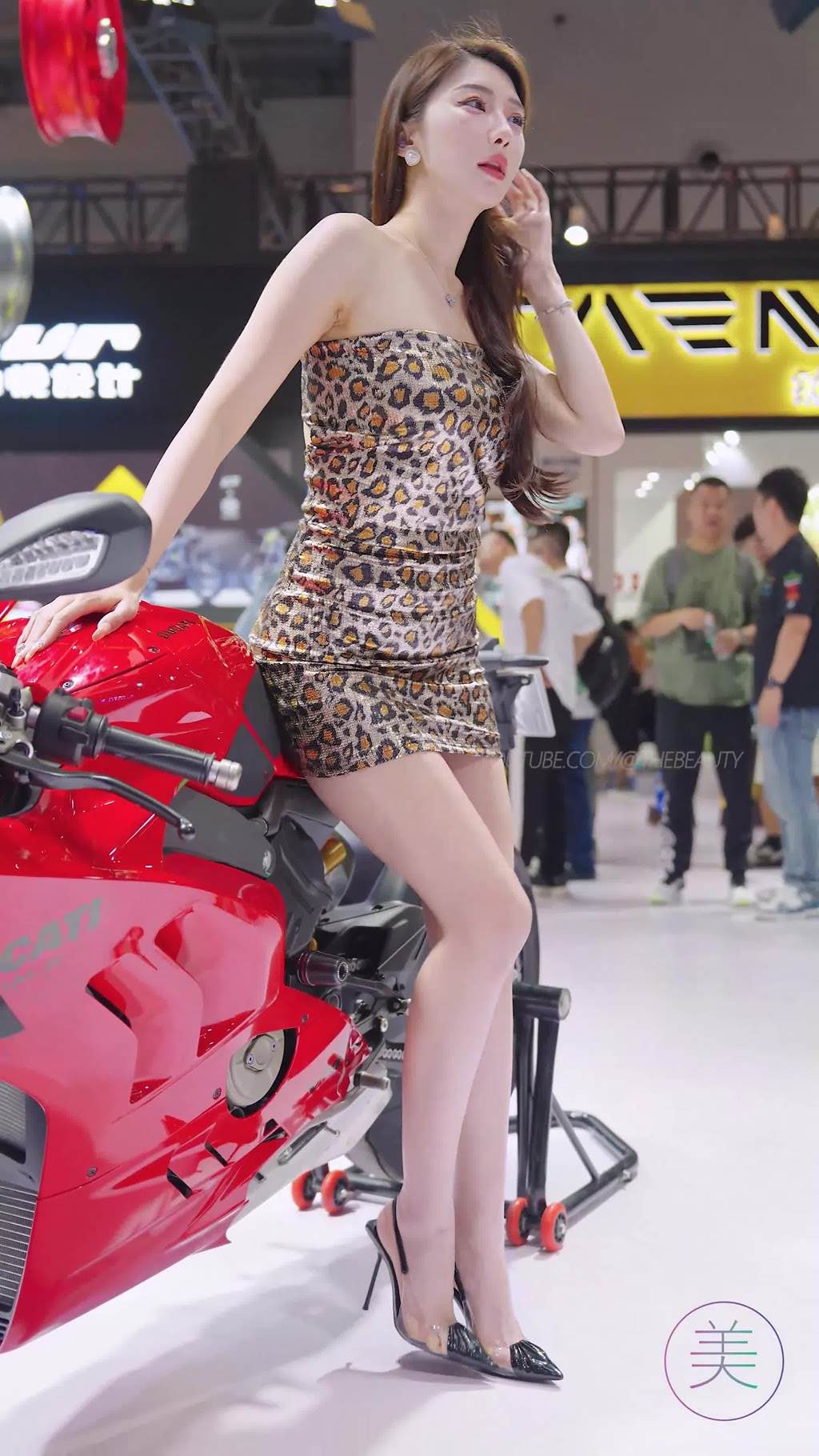 图片[28]-NO.1554 2024 重庆摩博会机车展 Racing Model LOOKBOOK 40[30P] – 速更版-美库