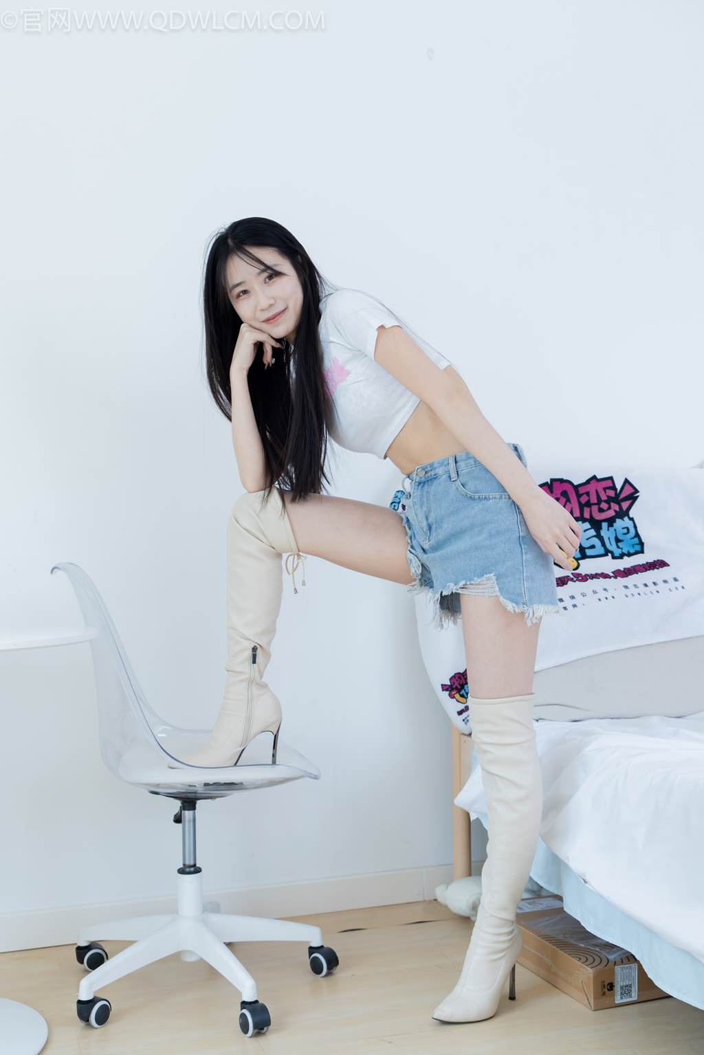 图片[42]-物恋传媒 NO.2475 菜菜-长靴、白棉袜、裸足[144P] – 速更版-美库