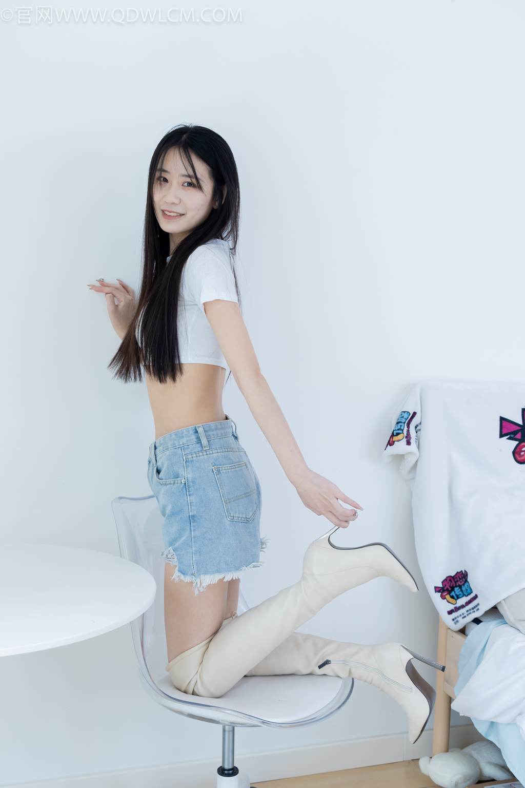 图片[68]-物恋传媒 NO.2475 菜菜-长靴、白棉袜、裸足[144P] – 速更版-美库