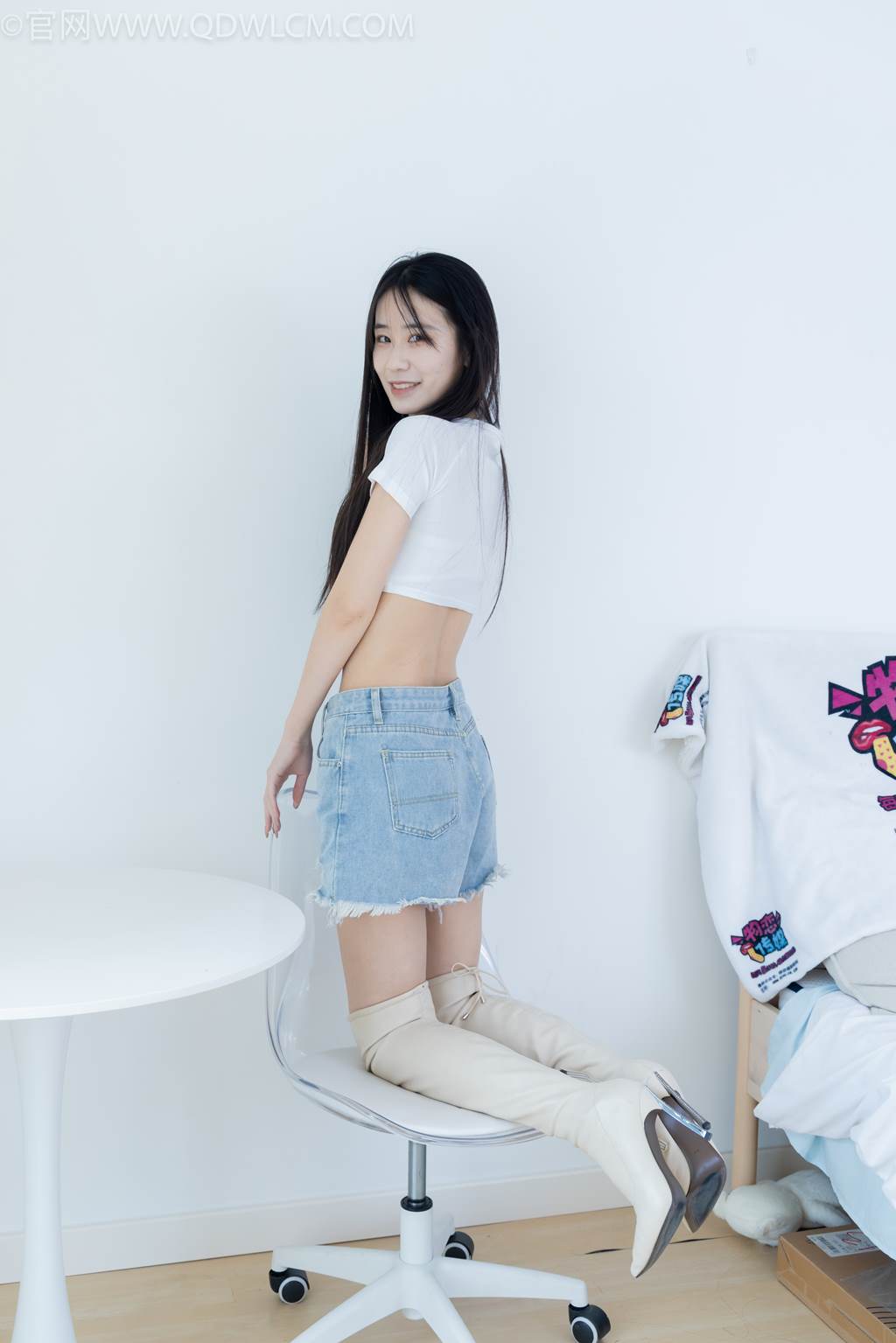 图片[76]-物恋传媒 NO.2475 菜菜-长靴、白棉袜、裸足[144P] – 速更版-美库