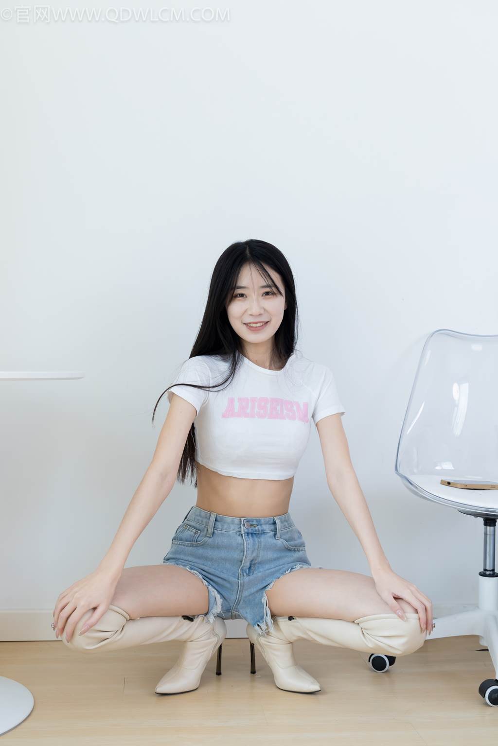 图片[81]-物恋传媒 NO.2475 菜菜-长靴、白棉袜、裸足[144P] – 速更版-美库