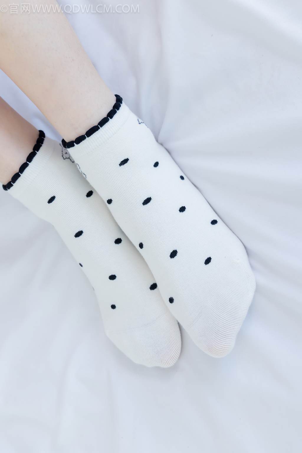 图片[97]-物恋传媒 NO.2475 菜菜-长靴、白棉袜、裸足[144P] – 速更版-美库