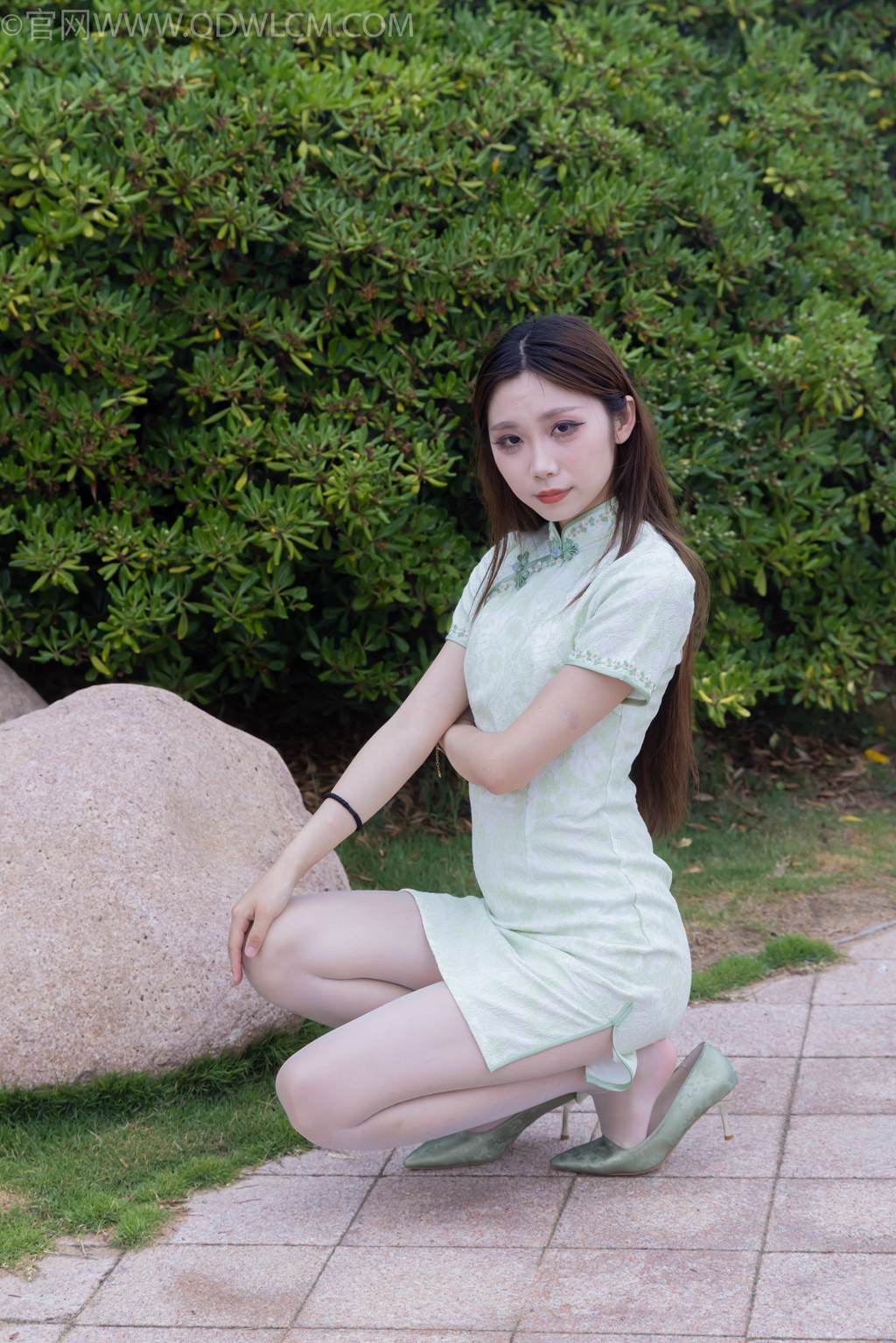 图片[11]-物恋传媒 NO.2477 泡泡-旗袍、高跟鞋、薄白丝[150P] – 速更版-美库