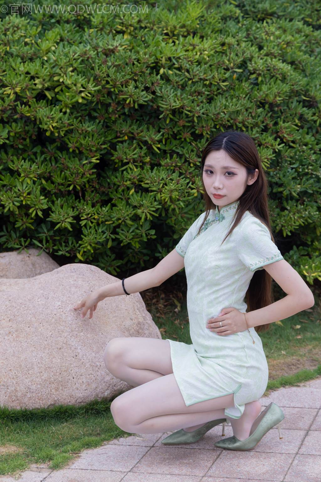 图片[12]-物恋传媒 NO.2477 泡泡-旗袍、高跟鞋、薄白丝[150P] – 速更版-美库