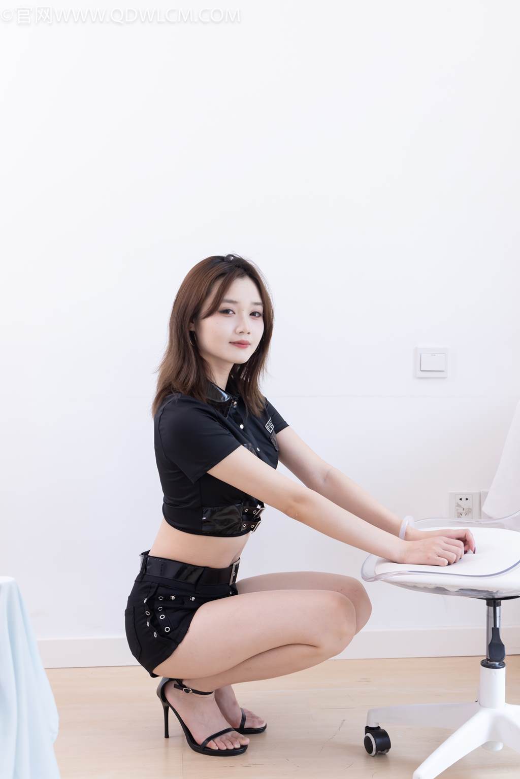 图片[70]-物恋传媒 NO.2476 橙子-高跟凉鞋、薄肉丝、裸足[138P] – 速更版-美库