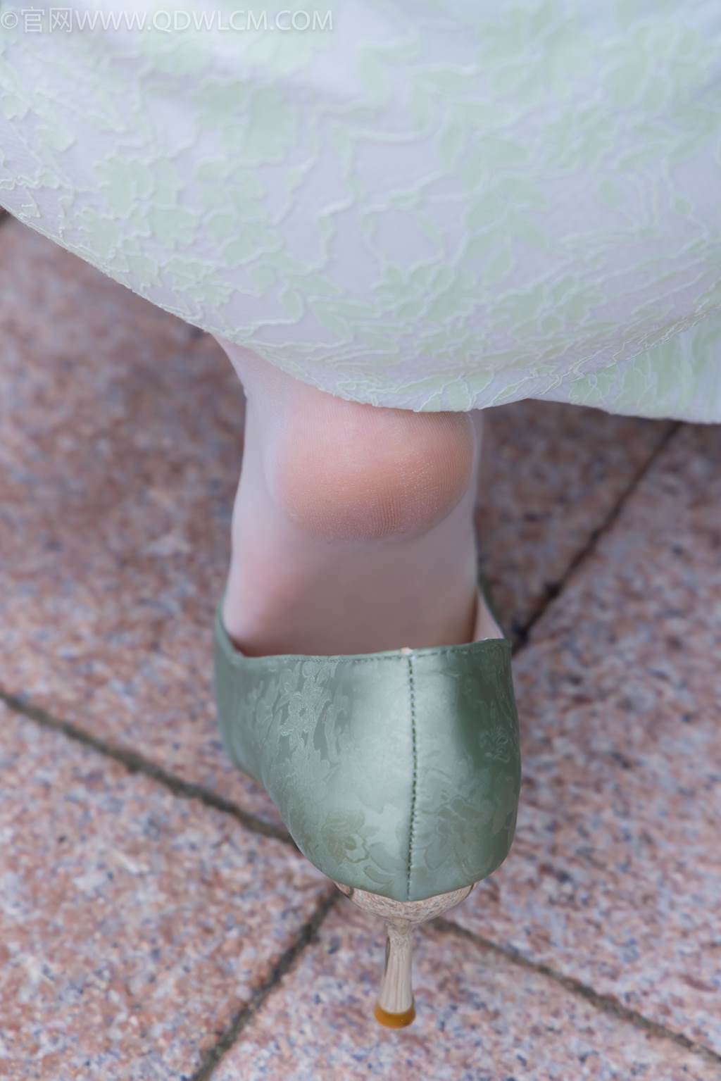 图片[82]-物恋传媒 NO.2477 泡泡-旗袍、高跟鞋、薄白丝[150P] – 速更版-美库