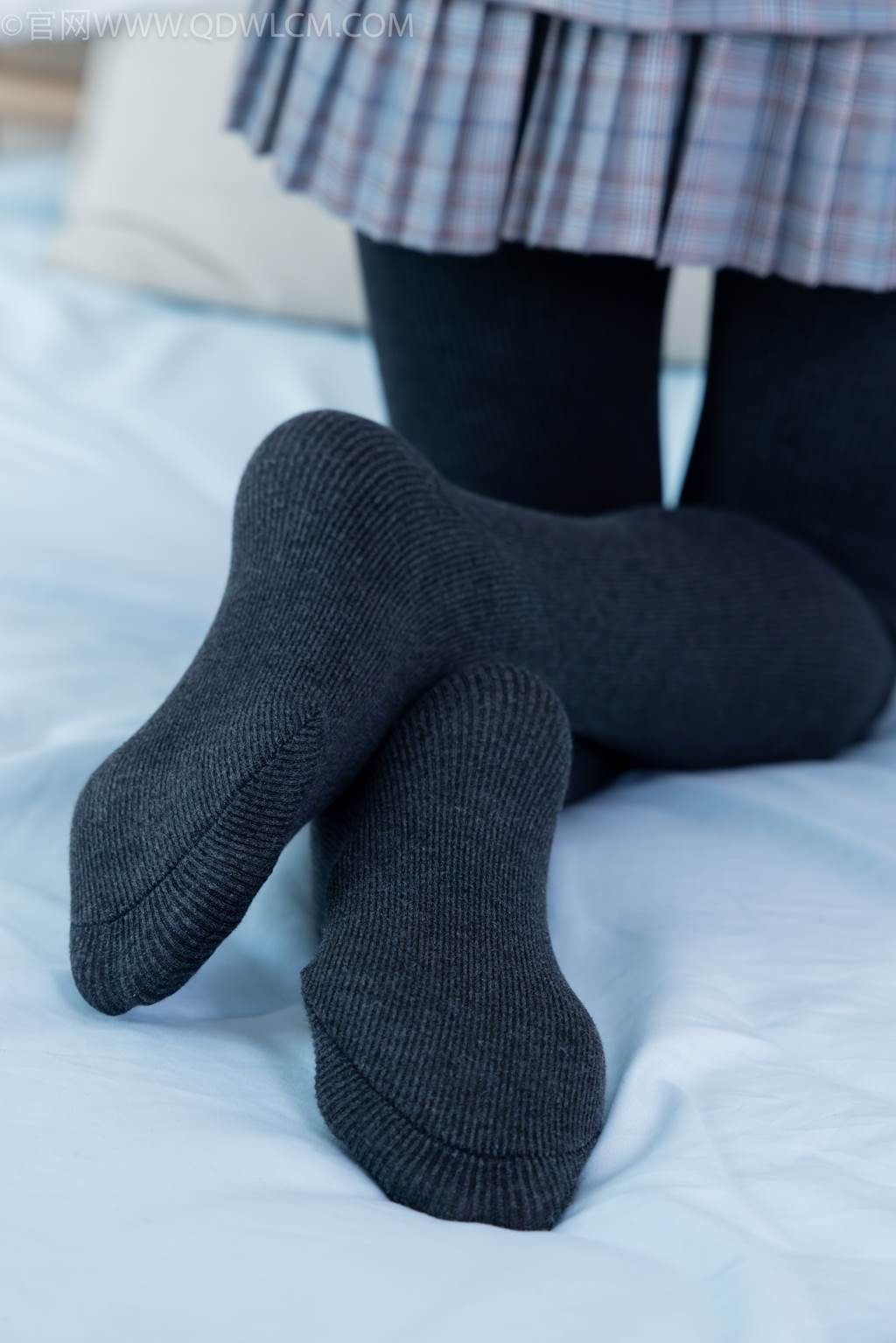 图片[23]-物恋传媒 NO.2479 茯苓-皮鞋、厚灰连裤棉袜[105P] – 速更版-美库