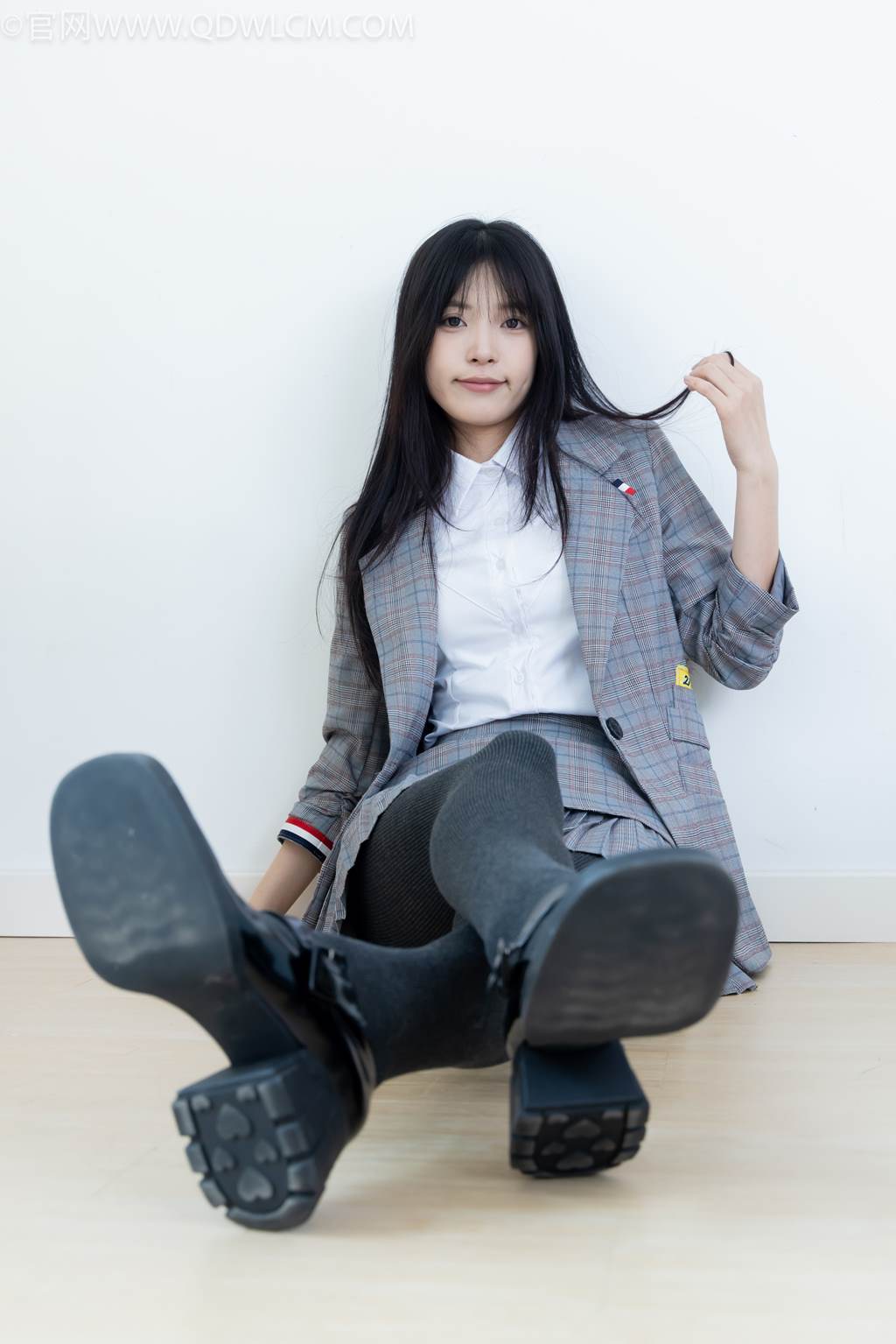 图片[58]-物恋传媒 NO.2479 茯苓-皮鞋、厚灰连裤棉袜[105P] – 速更版-美库