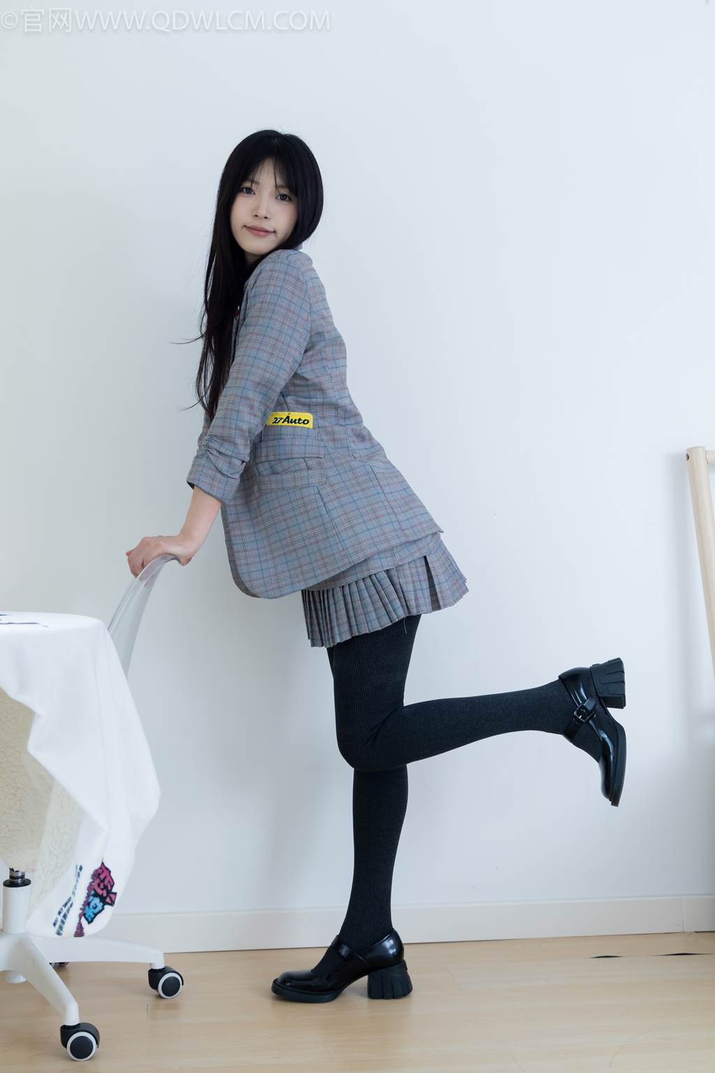 图片[83]-物恋传媒 NO.2479 茯苓-皮鞋、厚灰连裤棉袜[105P] – 速更版-美库