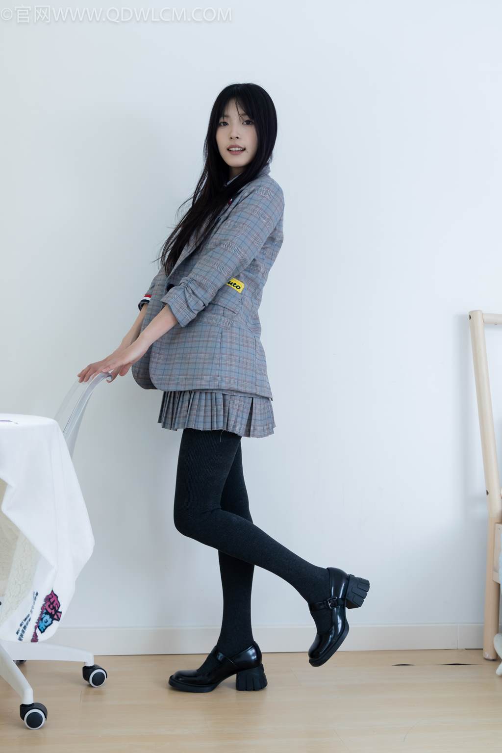 图片[85]-物恋传媒 NO.2479 茯苓-皮鞋、厚灰连裤棉袜[105P] – 速更版-美库