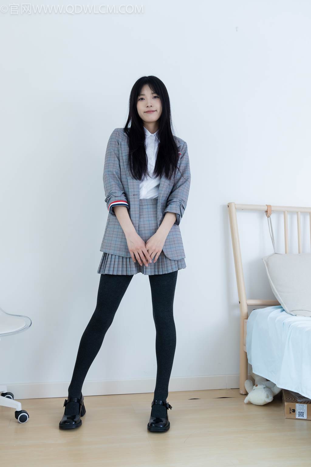 图片[87]-物恋传媒 NO.2479 茯苓-皮鞋、厚灰连裤棉袜[105P] – 速更版-美库