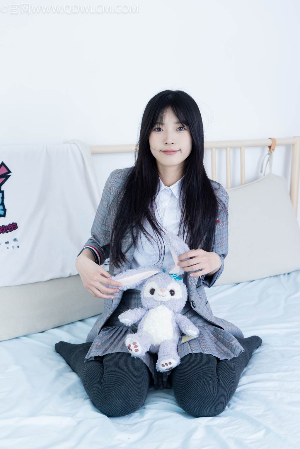 图片[101]-物恋传媒 NO.2479 茯苓-皮鞋、厚灰连裤棉袜[105P] – 速更版-美库