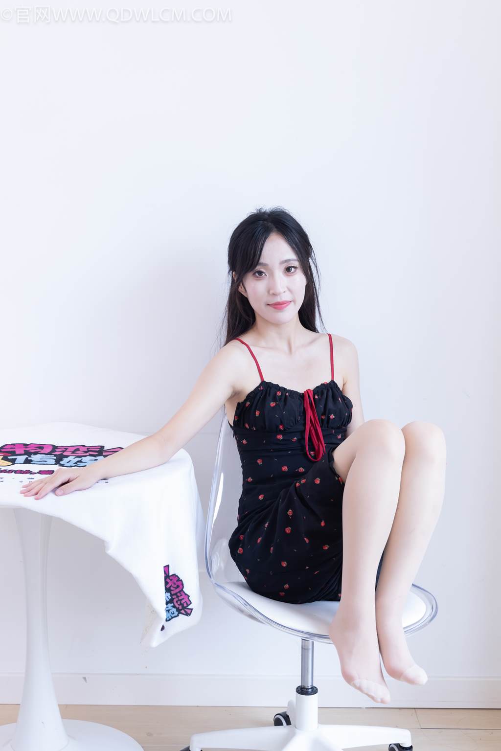 图片[43]-物恋传媒 NO.2481 辣辣-高跟鞋、薄肉丝[150P] – 速更版-美库