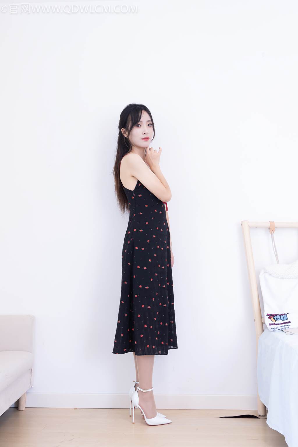 图片[143]-物恋传媒 NO.2481 辣辣-高跟鞋、薄肉丝[150P] – 速更版-美库