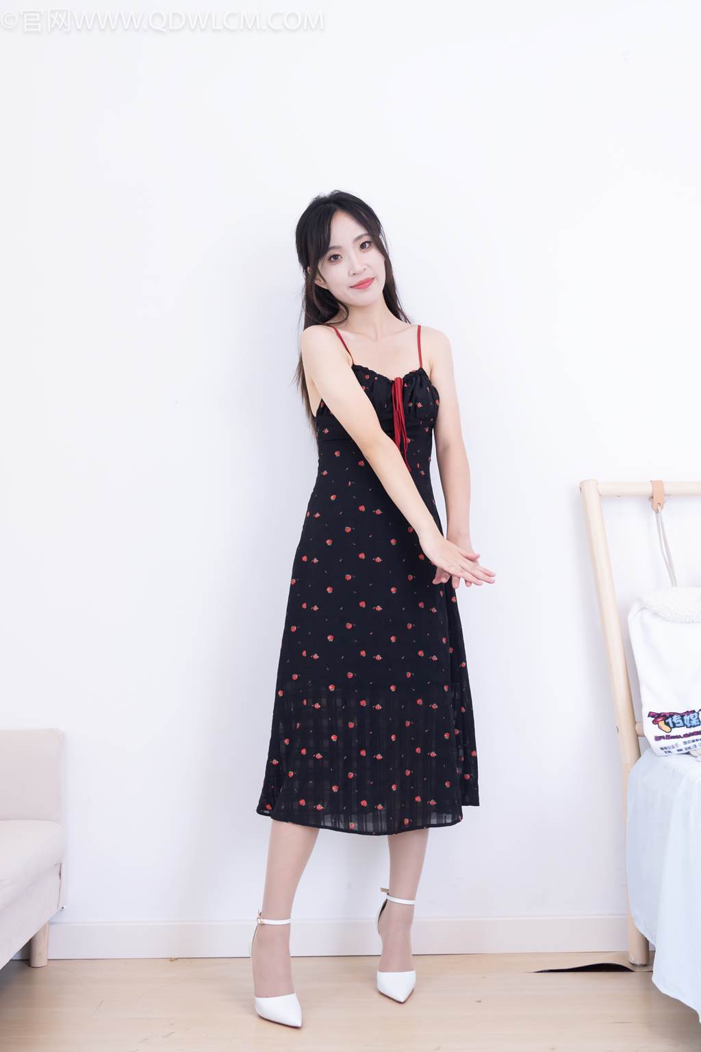 图片[148]-物恋传媒 NO.2481 辣辣-高跟鞋、薄肉丝[150P] – 速更版-美库