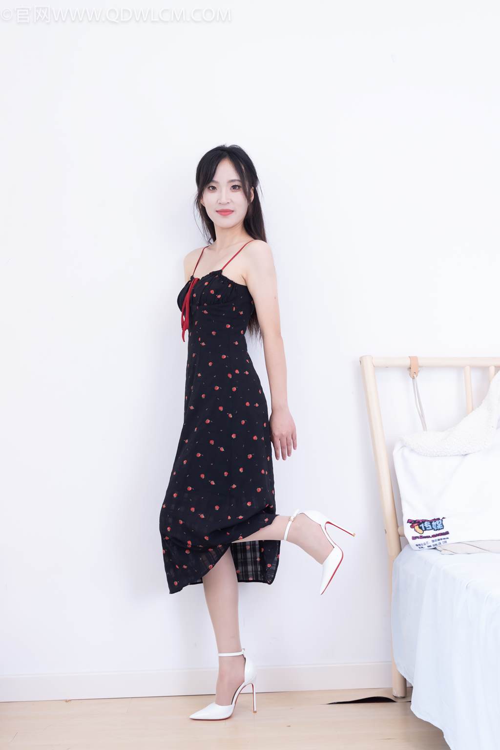 图片[149]-物恋传媒 NO.2481 辣辣-高跟鞋、薄肉丝[150P] – 速更版-美库