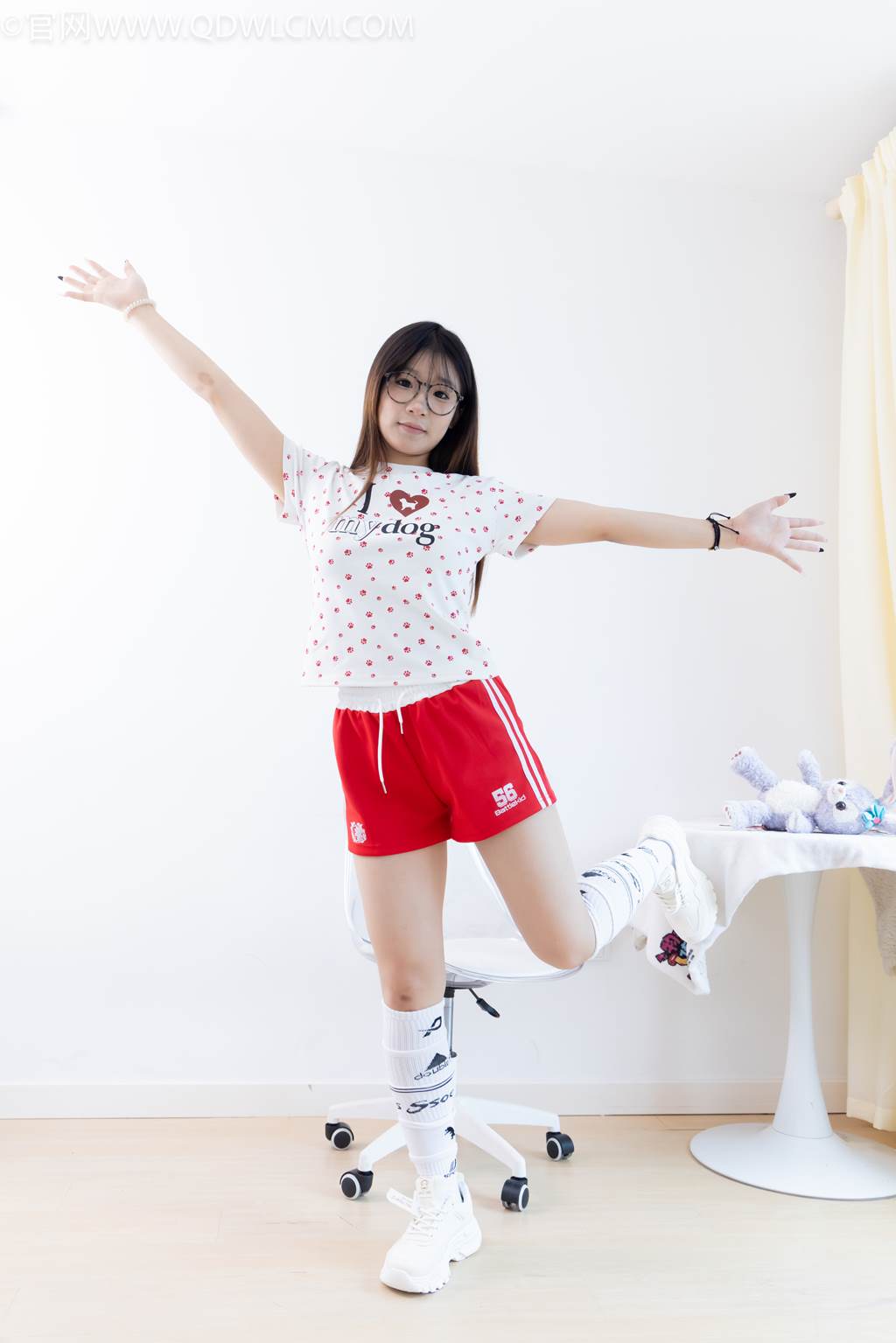 图片[36]-物恋传媒 NO.2482 小可-运动鞋、白棉袜、裸足[165P] – 速更版-美库