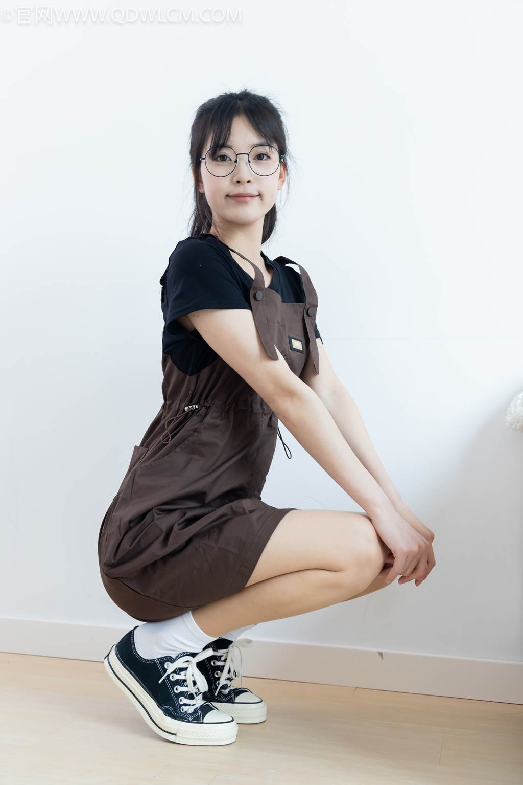 图片[19]-物恋传媒 NO.2483 茯苓-帆布鞋、白棉袜、薄肉丝[171P] – 速更版-美库