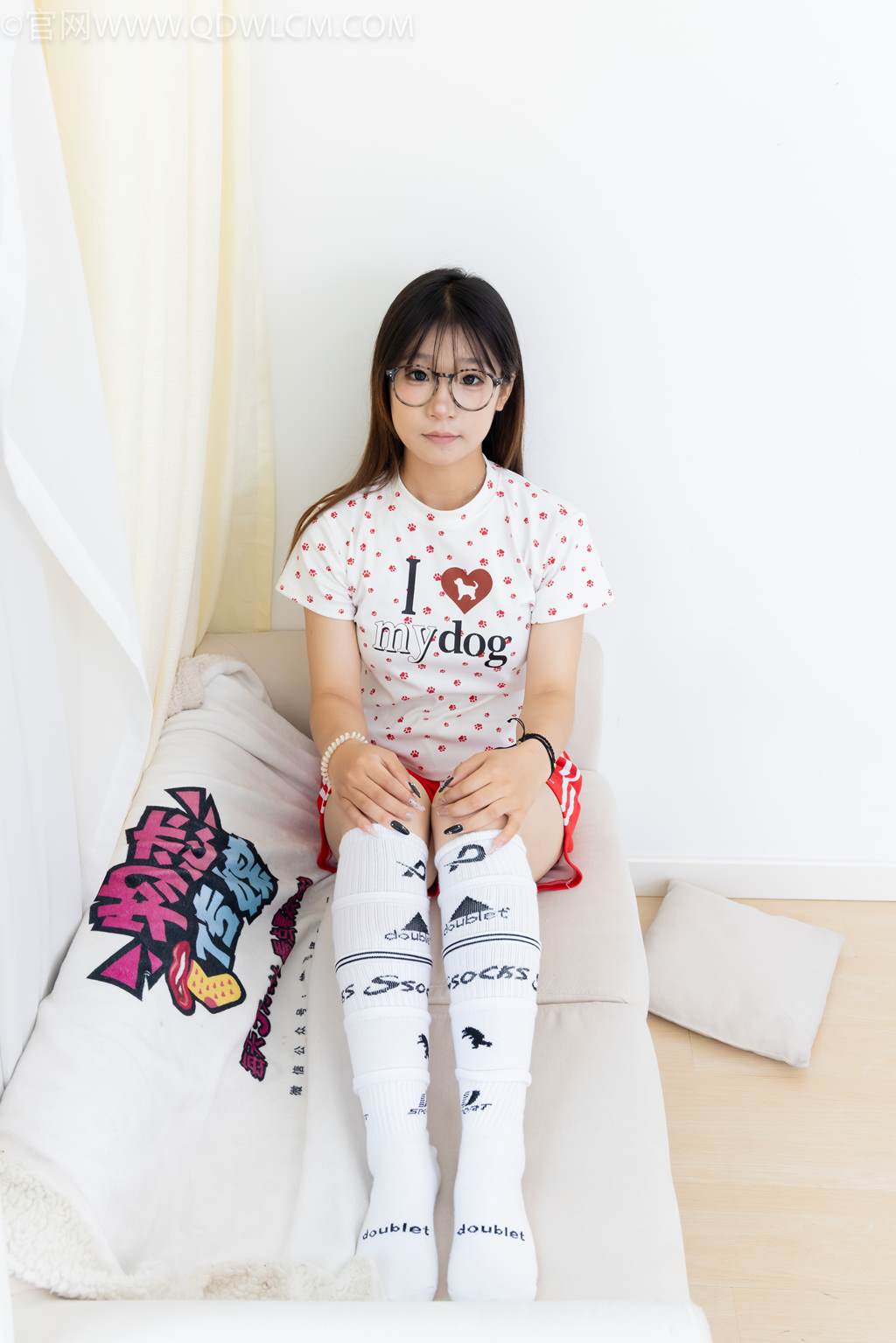 图片[64]-物恋传媒 NO.2482 小可-运动鞋、白棉袜、裸足[165P] – 速更版-美库