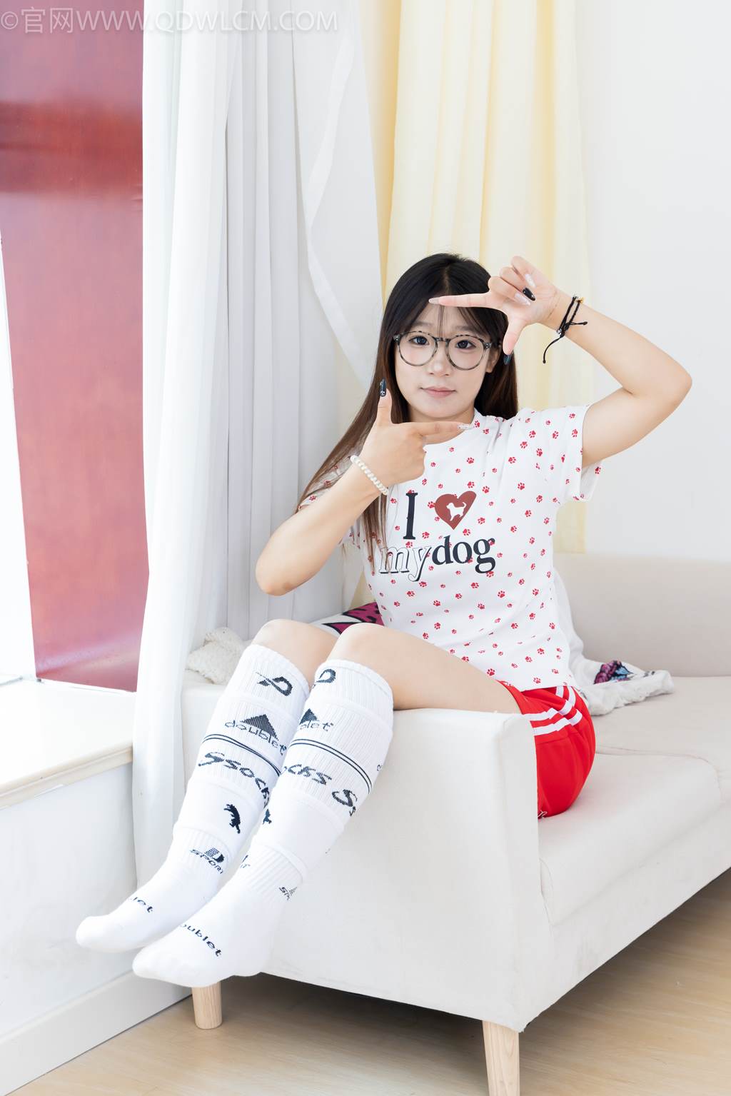 图片[79]-物恋传媒 NO.2482 小可-运动鞋、白棉袜、裸足[165P] – 速更版-美库