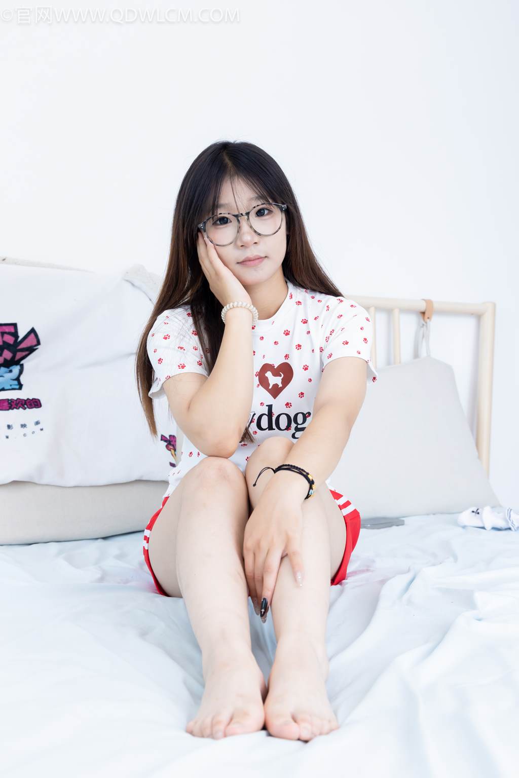 图片[128]-物恋传媒 NO.2482 小可-运动鞋、白棉袜、裸足[165P] – 速更版-美库