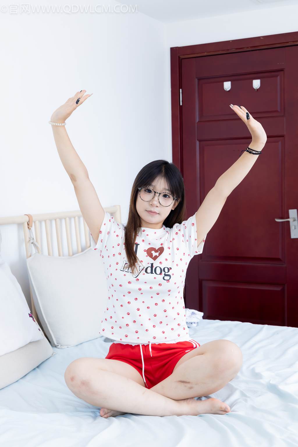 图片[141]-物恋传媒 NO.2482 小可-运动鞋、白棉袜、裸足[165P] – 速更版-美库