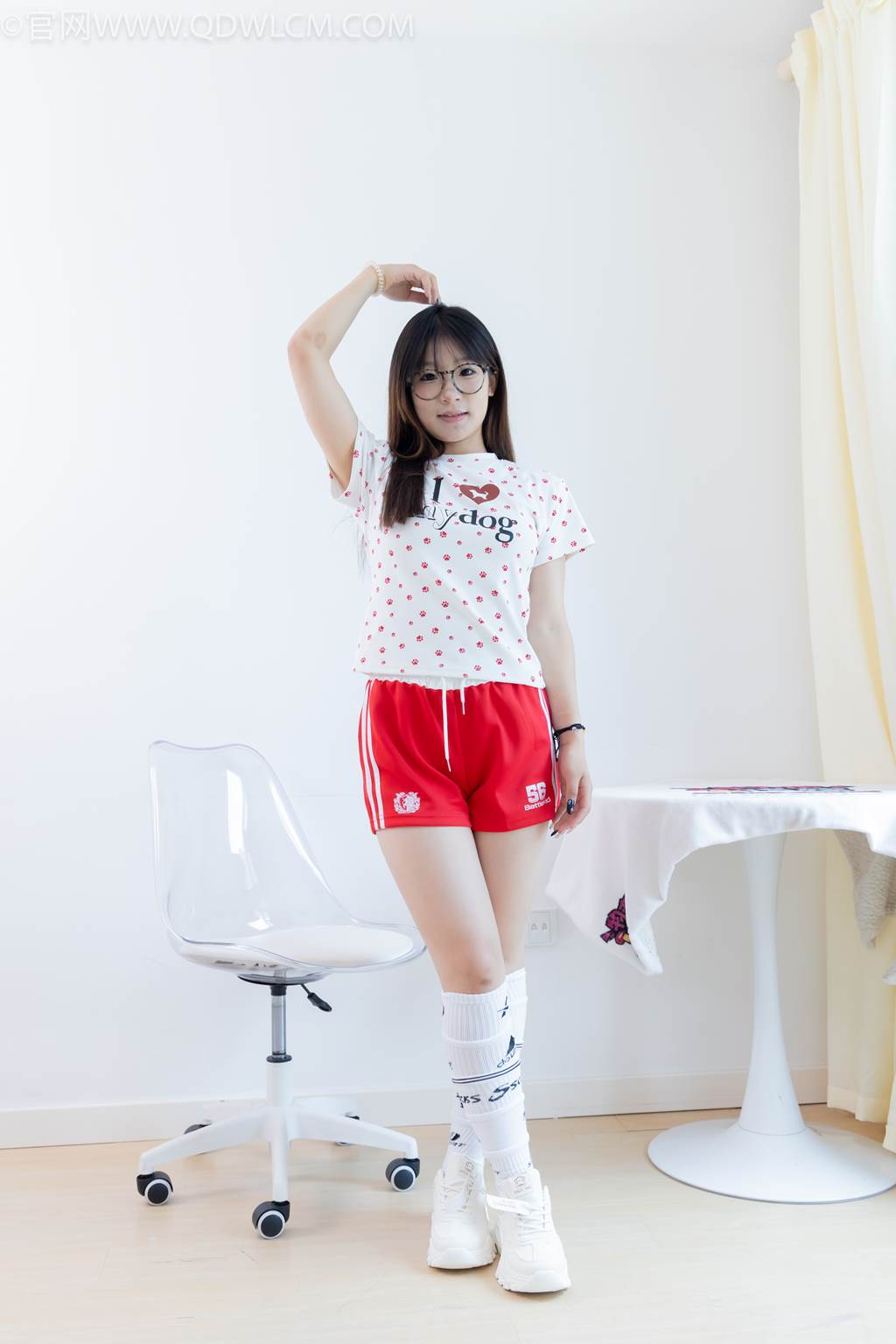 图片[159]-物恋传媒 NO.2482 小可-运动鞋、白棉袜、裸足[165P] – 速更版-美库