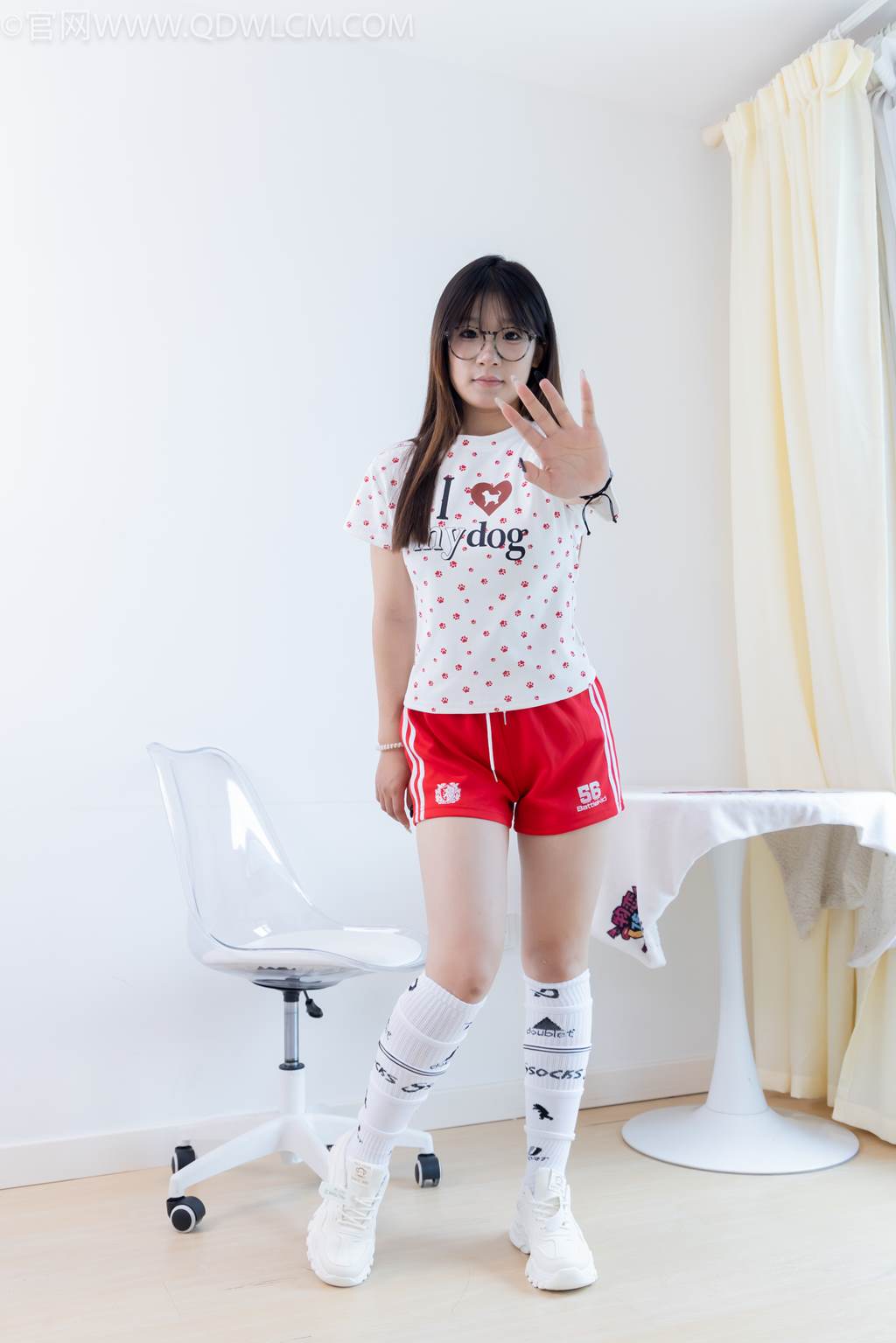 图片[160]-物恋传媒 NO.2482 小可-运动鞋、白棉袜、裸足[165P] – 速更版-美库