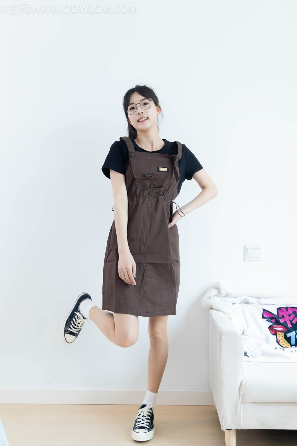 图片[167]-物恋传媒 NO.2483 茯苓-帆布鞋、白棉袜、薄肉丝[171P] – 速更版-美库