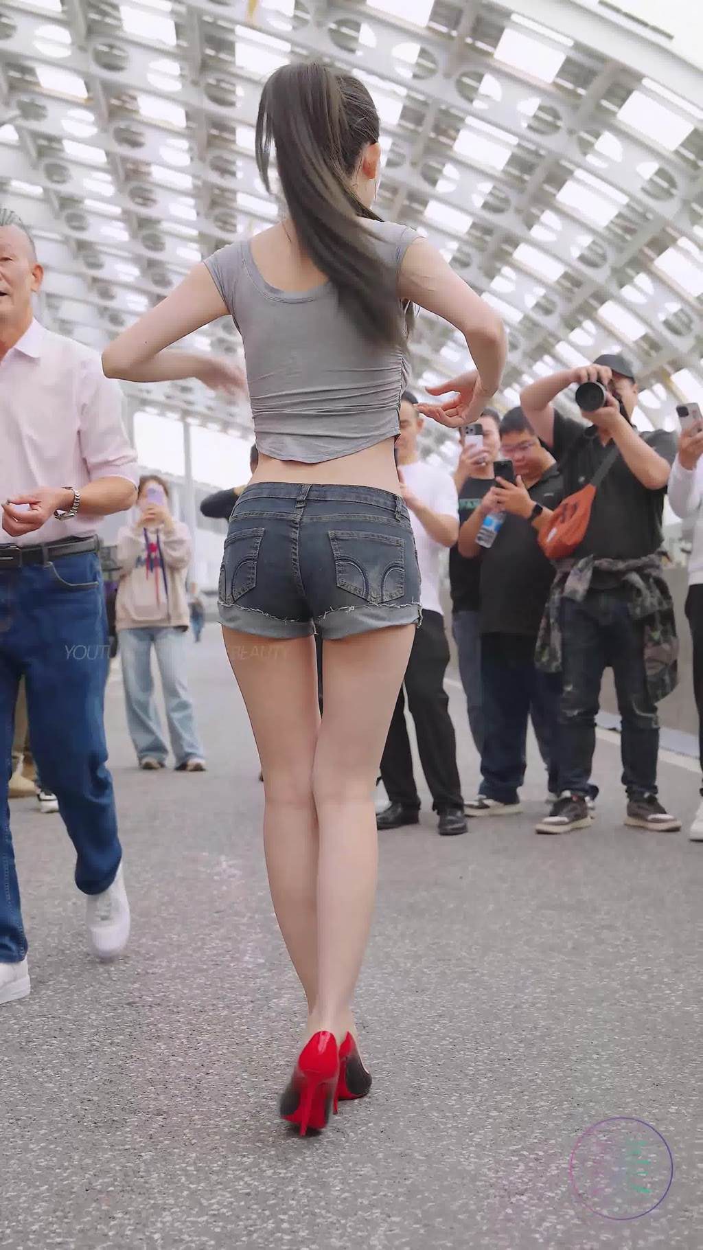 图片[16]-NO.1565 2024 广州车展 网红美女车模 beautyleg LOOKBOOK 21[30P] – 速更版-美库