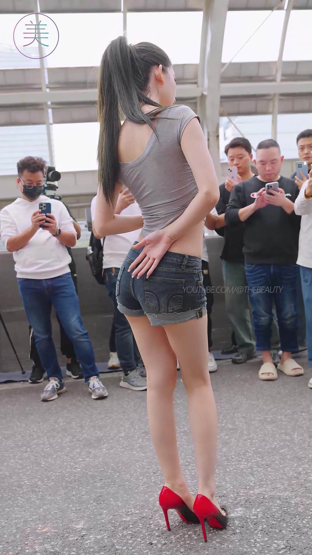 图片[17]-NO.1565 2024 广州车展 网红美女车模 beautyleg LOOKBOOK 21[30P] – 速更版-美库