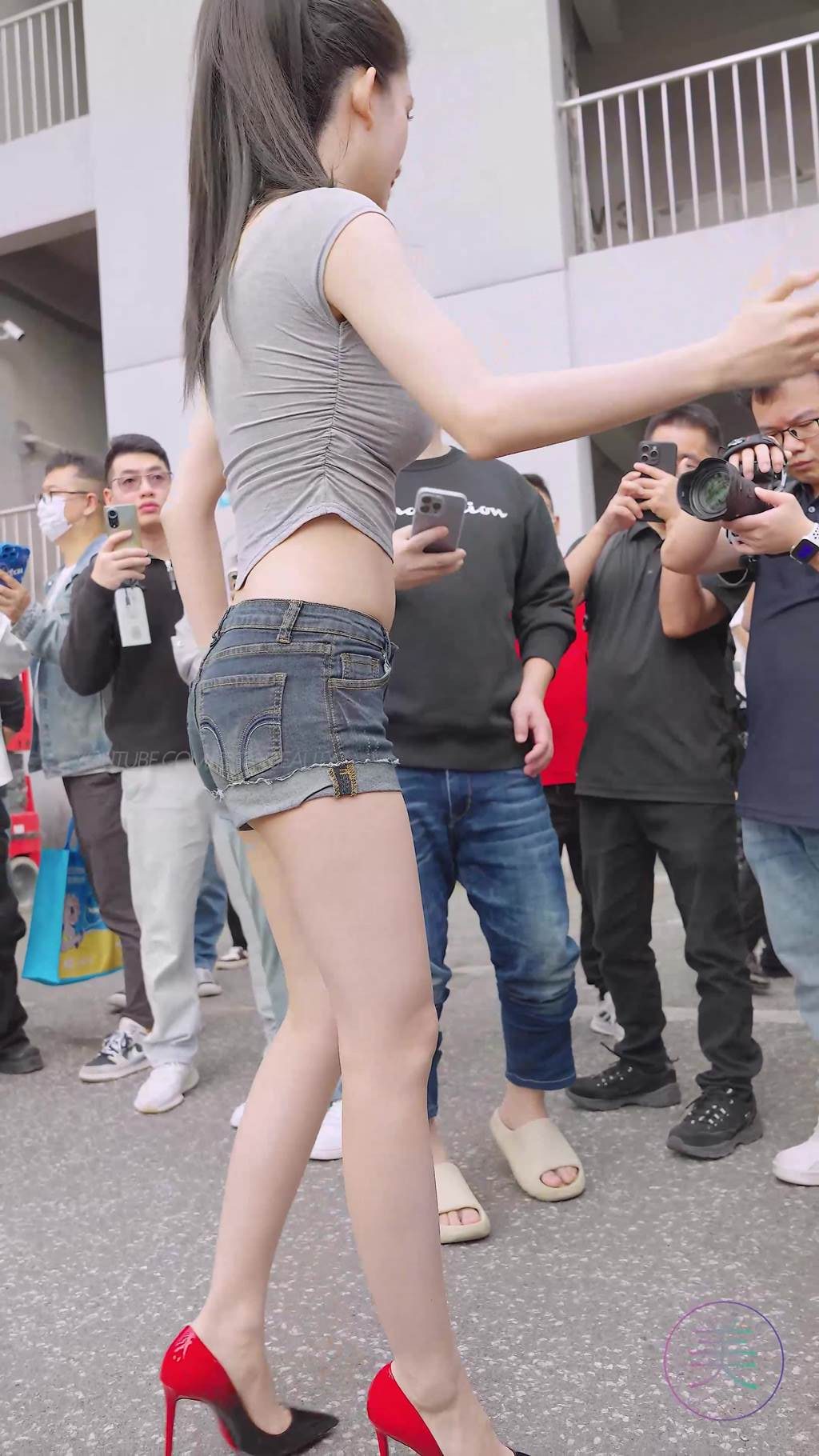 图片[25]-NO.1565 2024 广州车展 网红美女车模 beautyleg LOOKBOOK 21[30P] – 速更版-美库